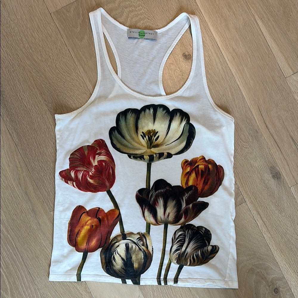 Floral Tank Top with Multicolor Tulips
